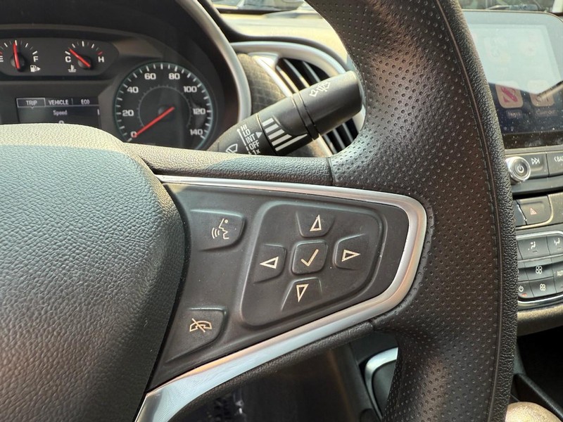 Chevrolet Malibu Vehicle Image 23