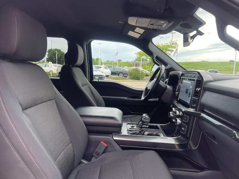 Ford F-150 Vehicle Image 10