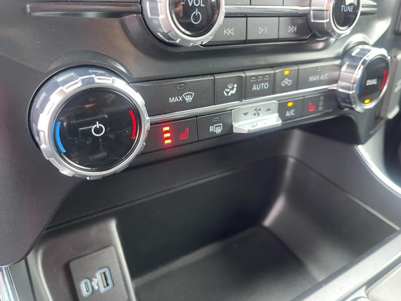 Ford F-150 Vehicle Image 32