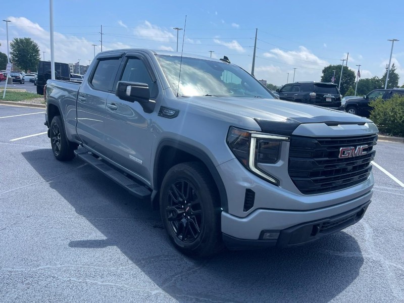 GMC Sierra 1500 Vehicle Image 02