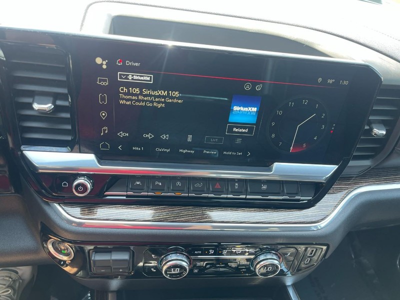 GMC Sierra 1500 Vehicle Image 32