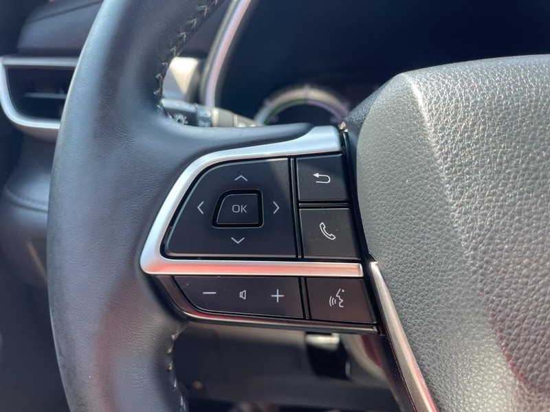 Toyota Highlander Hybrid Vehicle Image 31