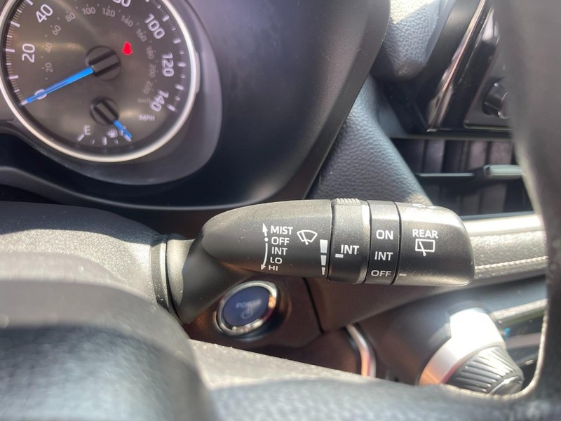 Toyota RAV4 Hybrid Vehicle Image 25