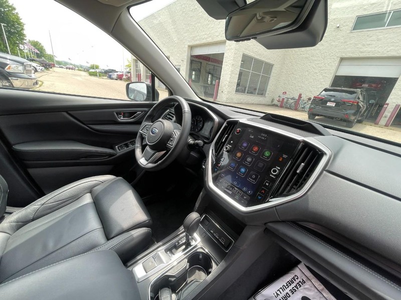 Subaru Ascent Vehicle Image 06