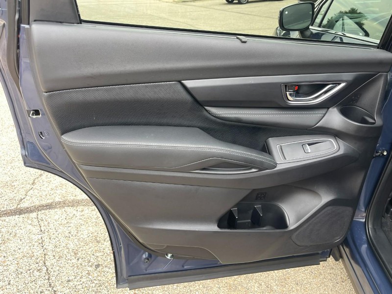 Subaru Ascent Vehicle Image 21