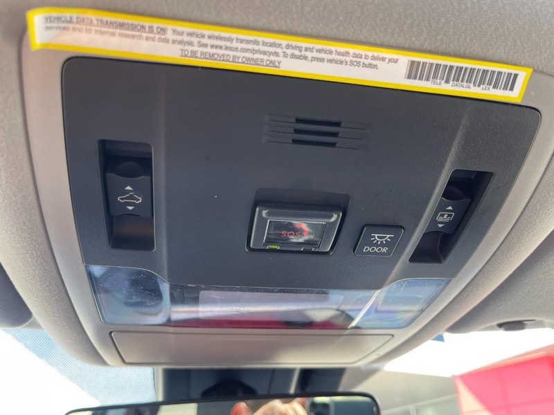 Lexus RX Vehicle Image 41