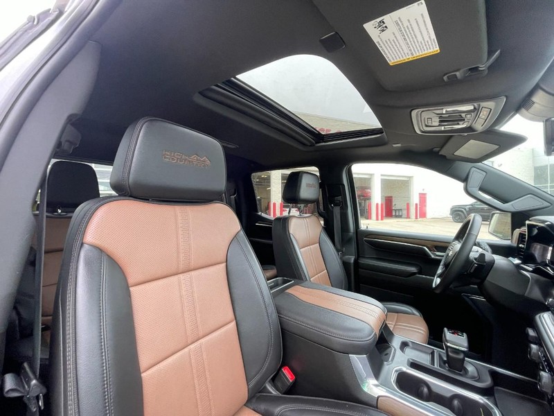 Chevrolet Silverado 1500 Vehicle Image 14