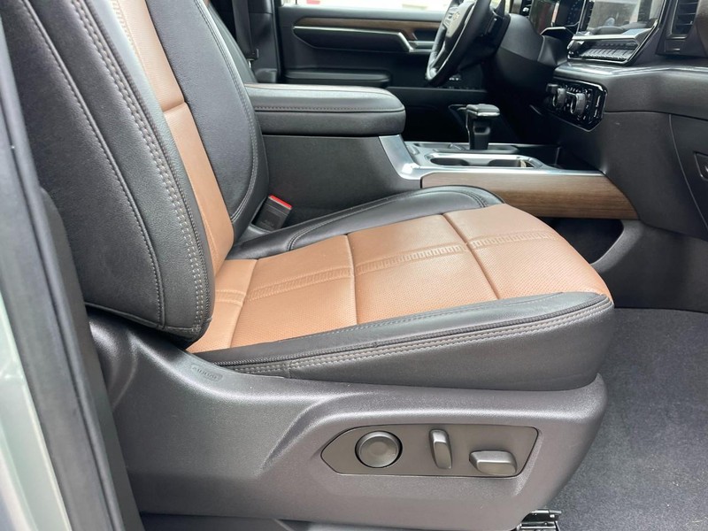 Chevrolet Silverado 1500 Vehicle Image 15