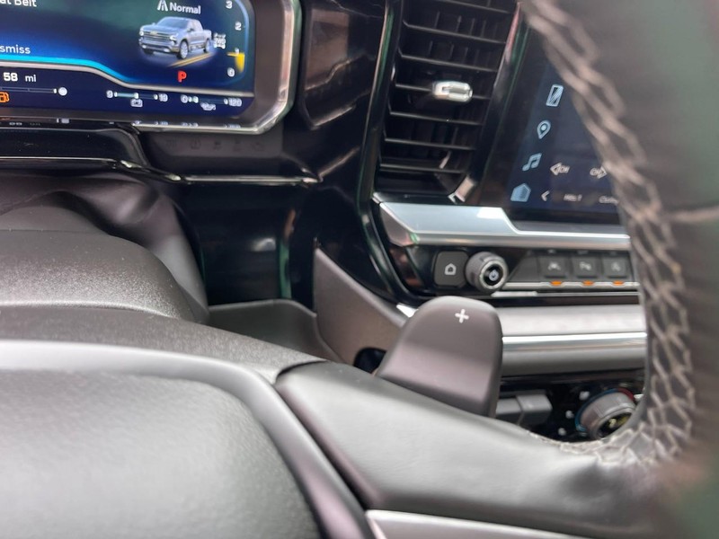 Chevrolet Silverado 1500 Vehicle Image 32