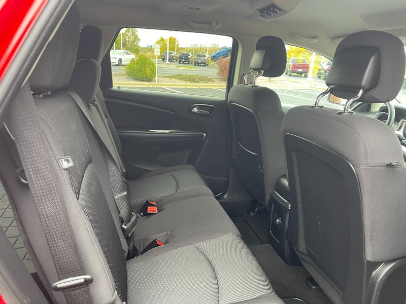 Dodge Journey Vehicle Image 14
