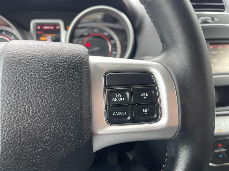 Dodge Journey Vehicle Image 24