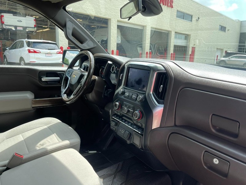 Chevrolet Silverado 1500 Vehicle Image 11