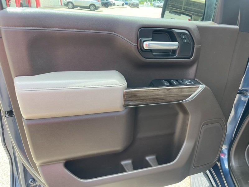 Chevrolet Silverado 1500 Vehicle Image 21
