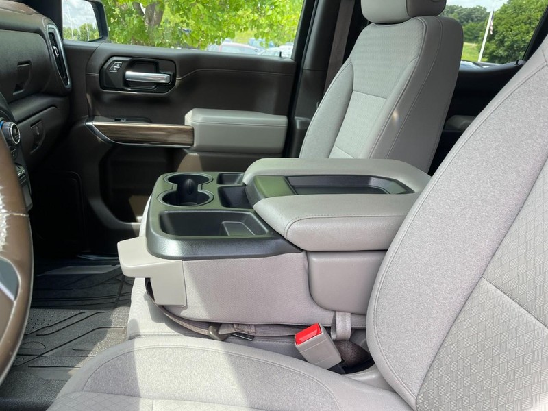 Chevrolet Silverado 1500 Vehicle Image 24