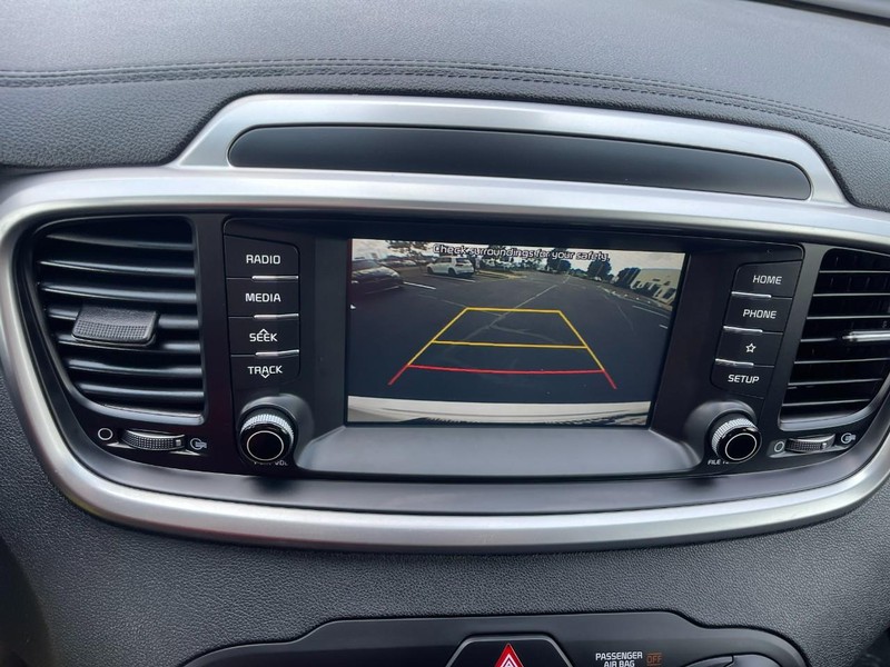 Kia Sorento Vehicle Image 26