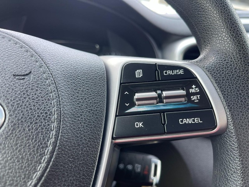Kia Sorento Vehicle Image 28