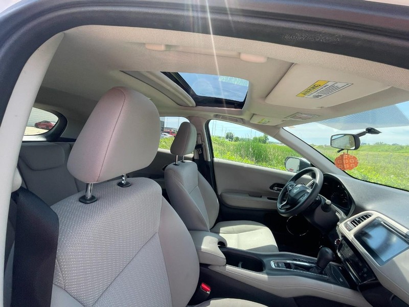 Honda HR-V Vehicle Image 03