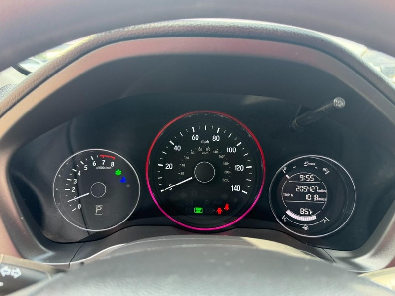 Honda HR-V Vehicle Image 13