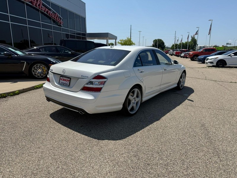 Mercedes-Benz S-Class Vehicle Image 03