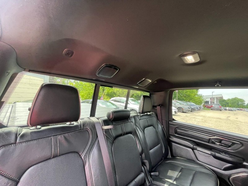 Ram 1500 Vehicle Image 18