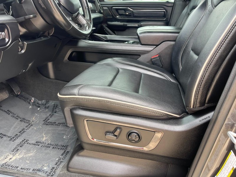 Ram 1500 Vehicle Image 24
