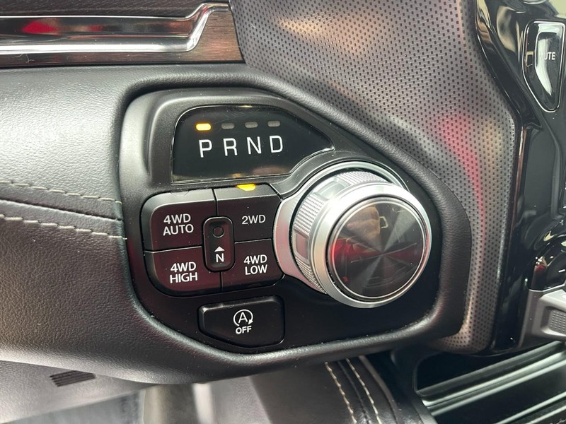 Ram 1500 Vehicle Image 33