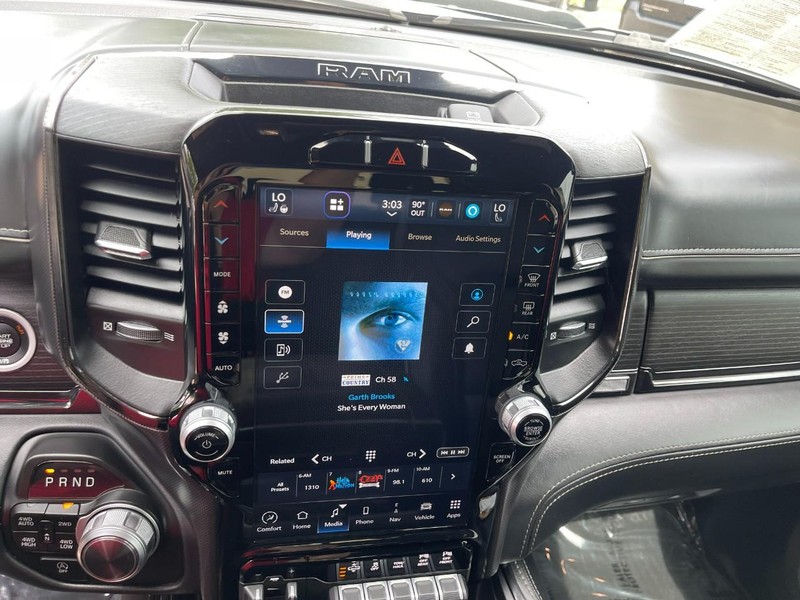 Ram 1500 Vehicle Image 35