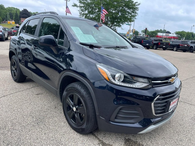 Chevrolet Trax Vehicle Image 02