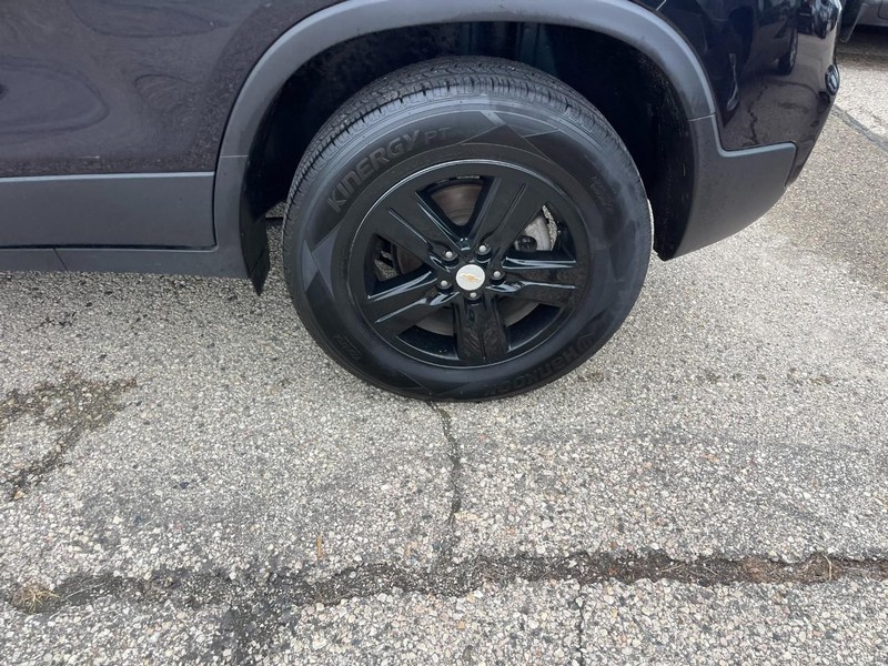 Chevrolet Trax Vehicle Image 05