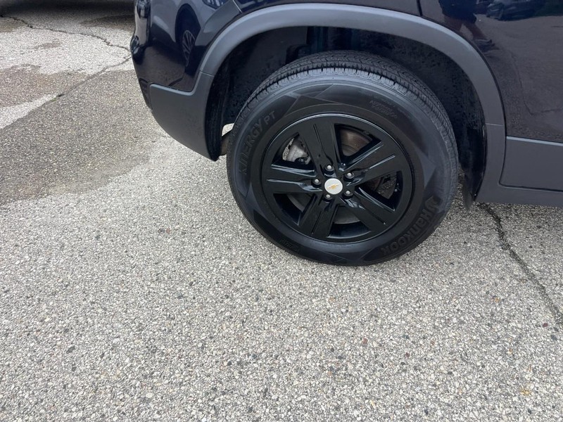 Chevrolet Trax Vehicle Image 08