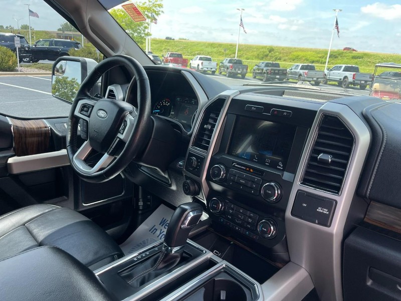 Ford F-150 Vehicle Image 10