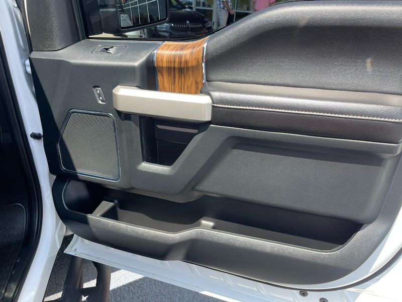 Ford F-150 Vehicle Image 13
