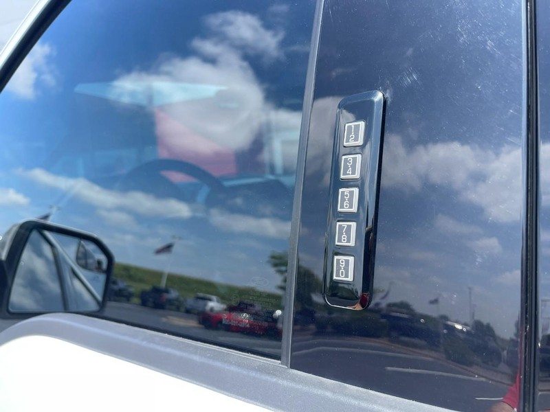 Ford F-150 Vehicle Image 19