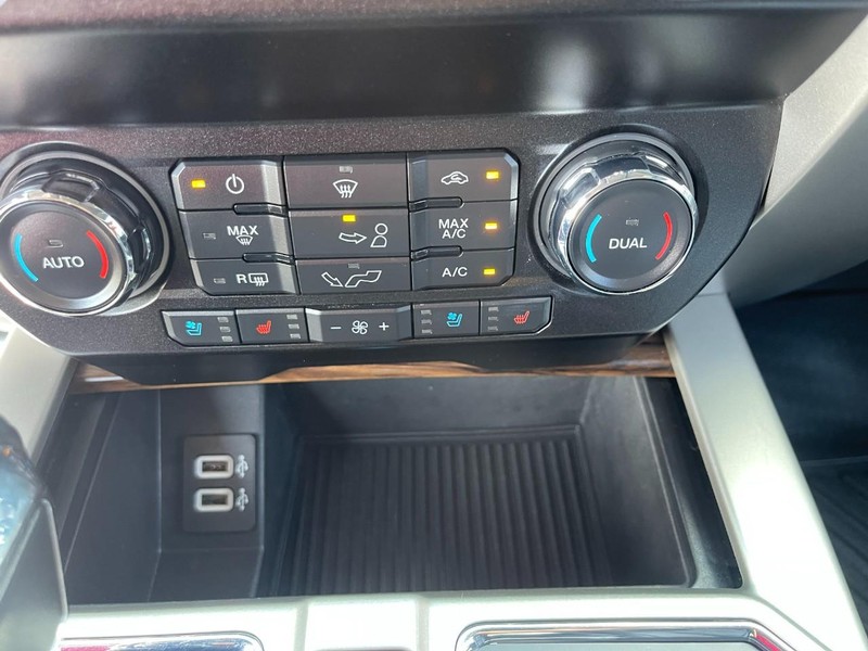 Ford F-150 Vehicle Image 31