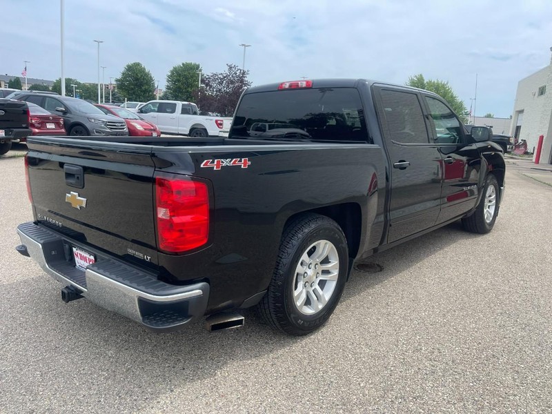 Chevrolet Silverado 1500 Vehicle Image 03
