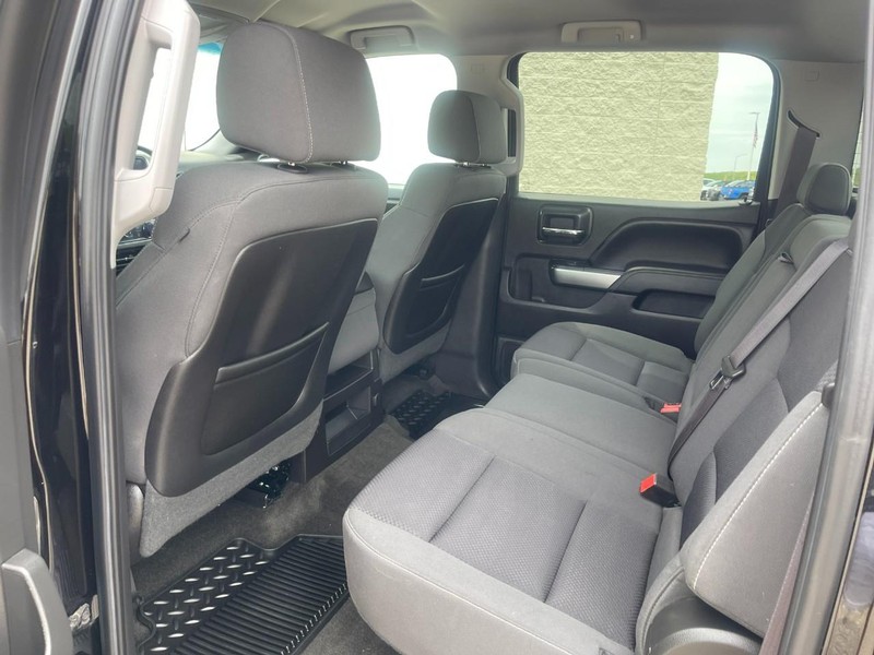 Chevrolet Silverado 1500 Vehicle Image 16