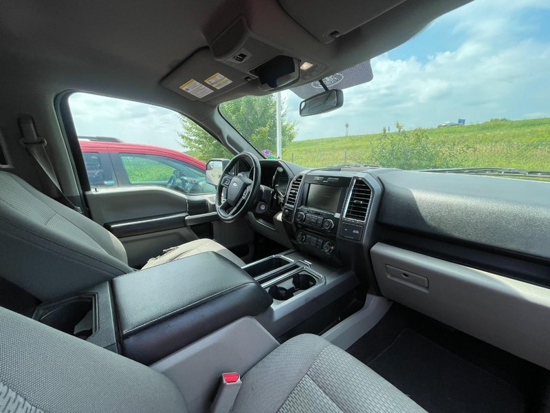 Ford F-150 Vehicle Image 04