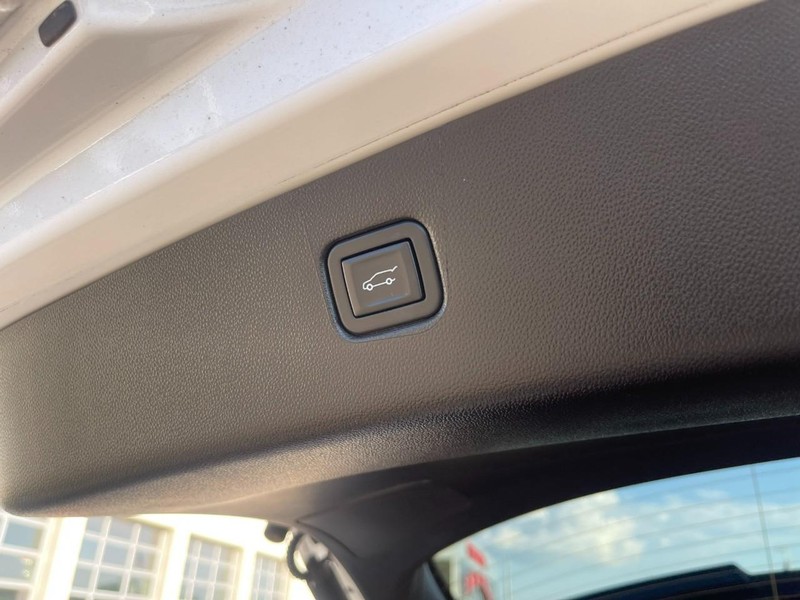 Chevrolet Blazer Vehicle Image 18