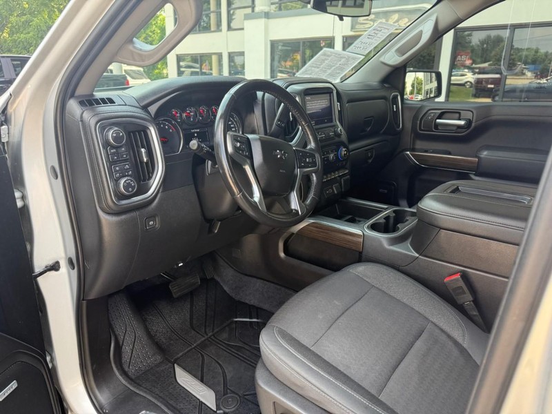 Chevrolet Silverado 1500 Vehicle Image 10