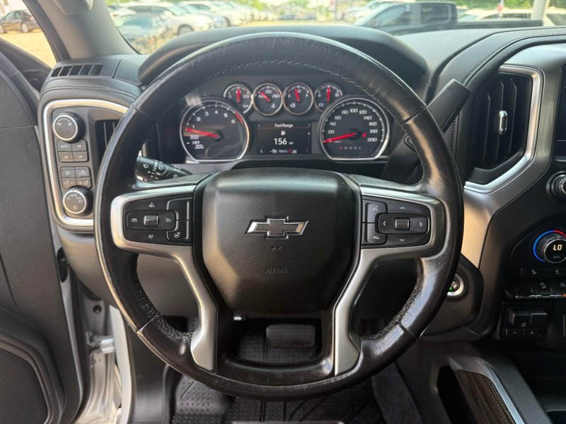 Chevrolet Silverado 1500 Vehicle Image 21
