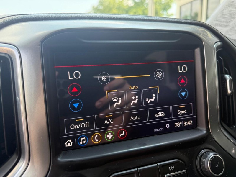 Chevrolet Silverado 1500 Vehicle Image 35