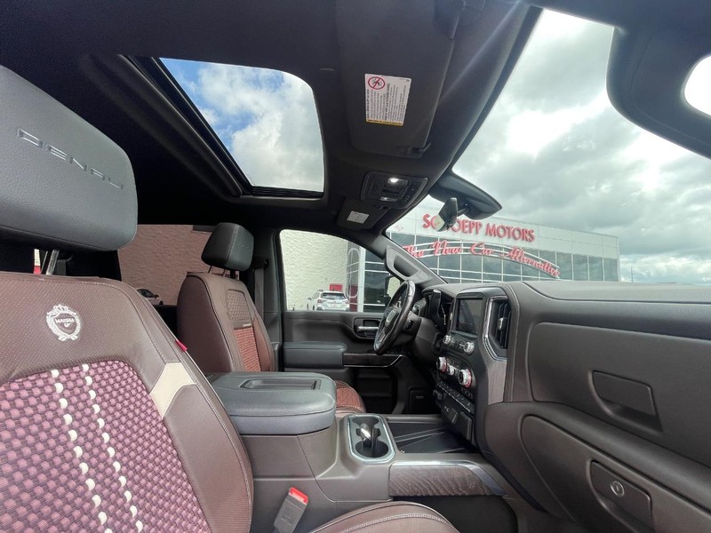 GMC Sierra 2500HD Vehicle Image 12