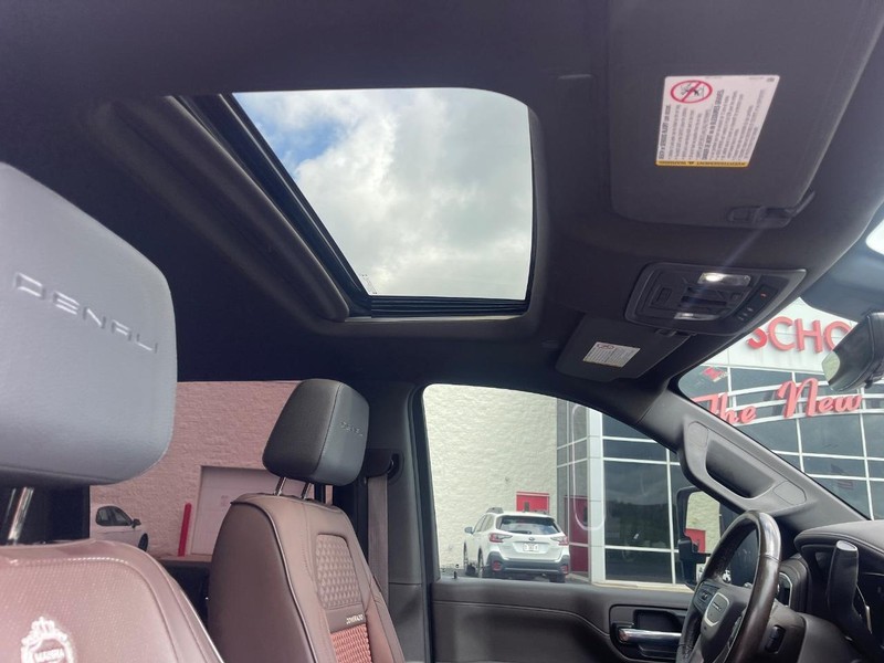 GMC Sierra 2500HD Vehicle Image 13