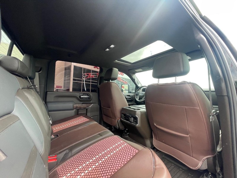 GMC Sierra 2500HD Vehicle Image 14