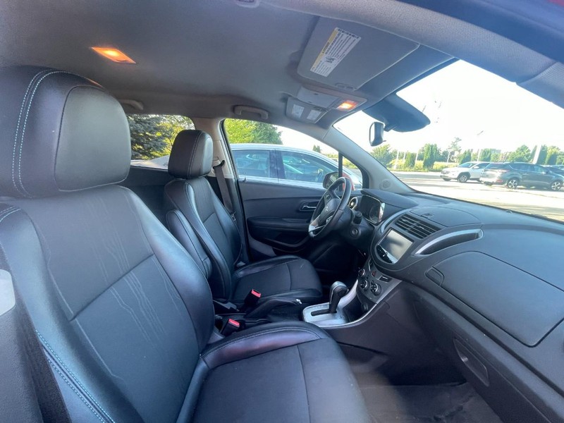 Chevrolet Trax Vehicle Image 03