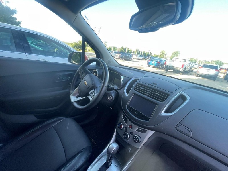 Chevrolet Trax Vehicle Image 05