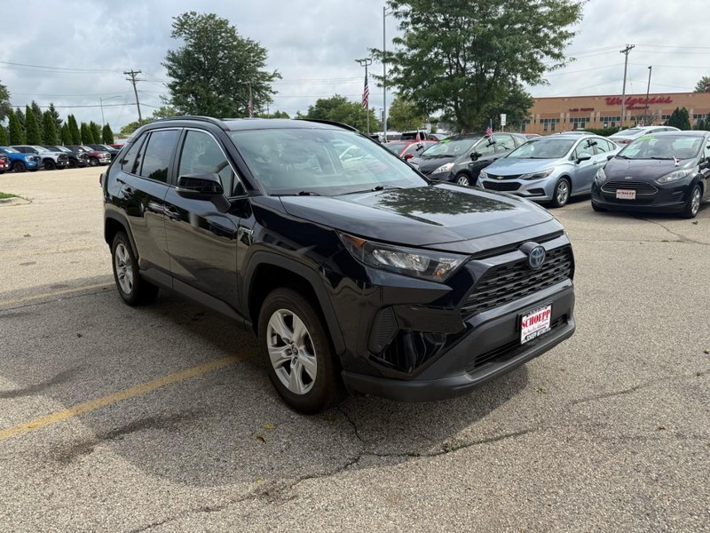 Toyota RAV4 Hybrid Vehicle Image 03
