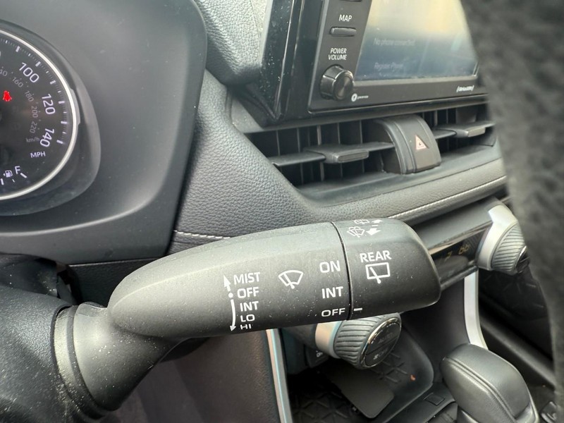 Toyota RAV4 Hybrid Vehicle Image 21