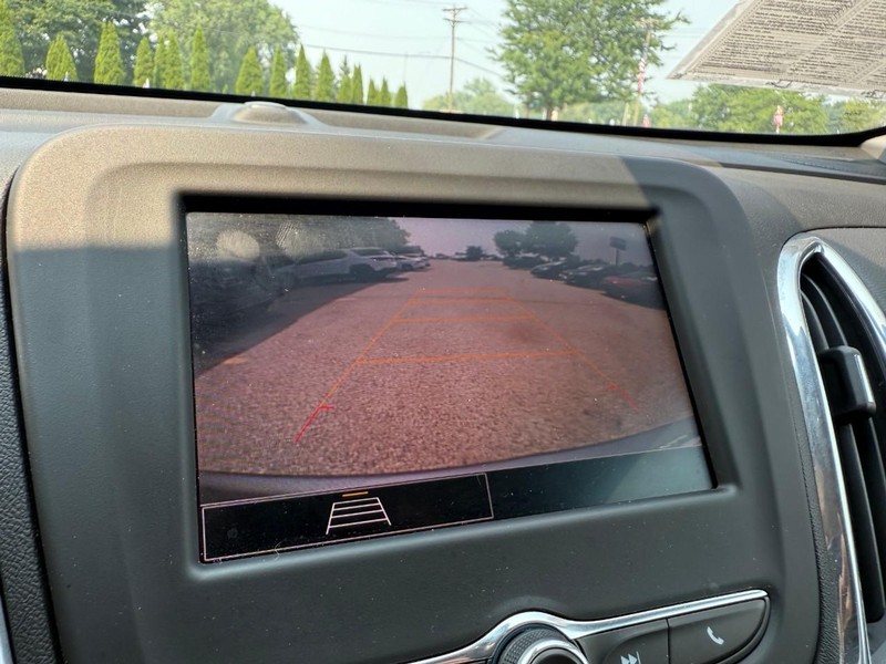 Chevrolet Equinox Vehicle Image 32