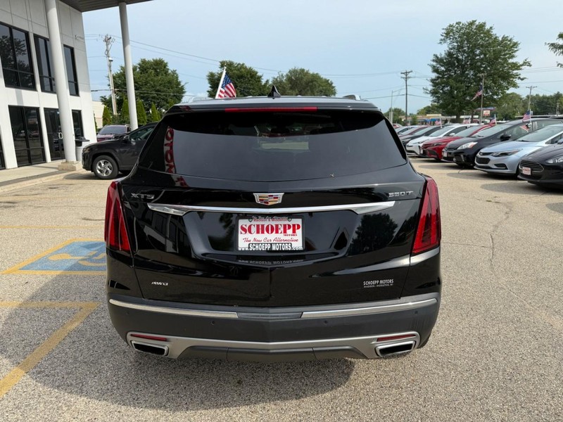 Cadillac XT5 Vehicle Image 06